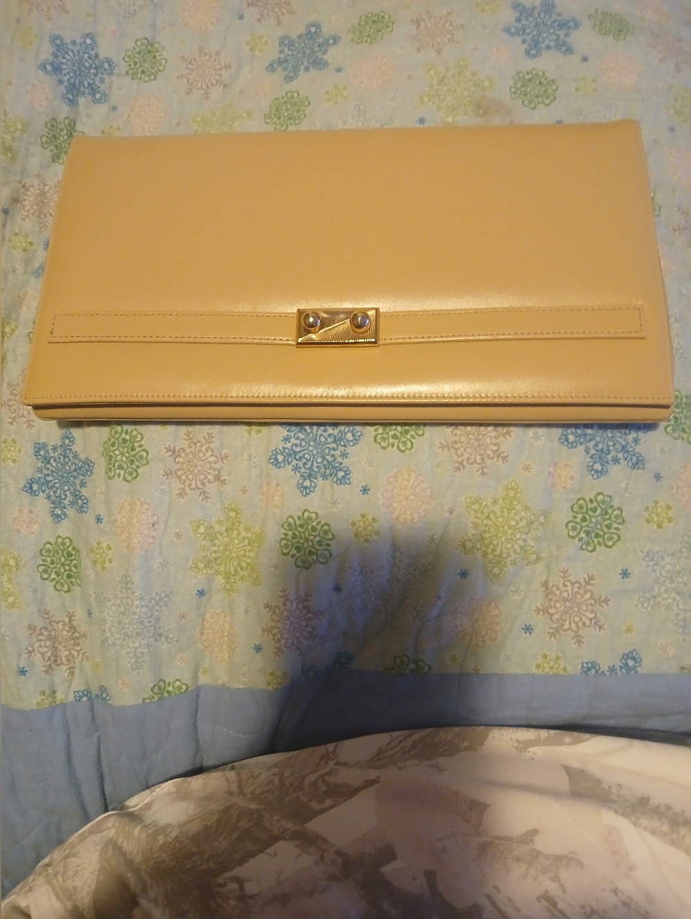 Mastercraft Leather Beige Envelope Clutch with Gold-Tone Hardware